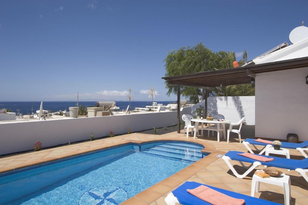 2 Bedroom Villa 'The Bungalow' With Private Heated Pool. Puerto del Carmen  Buitenkant foto